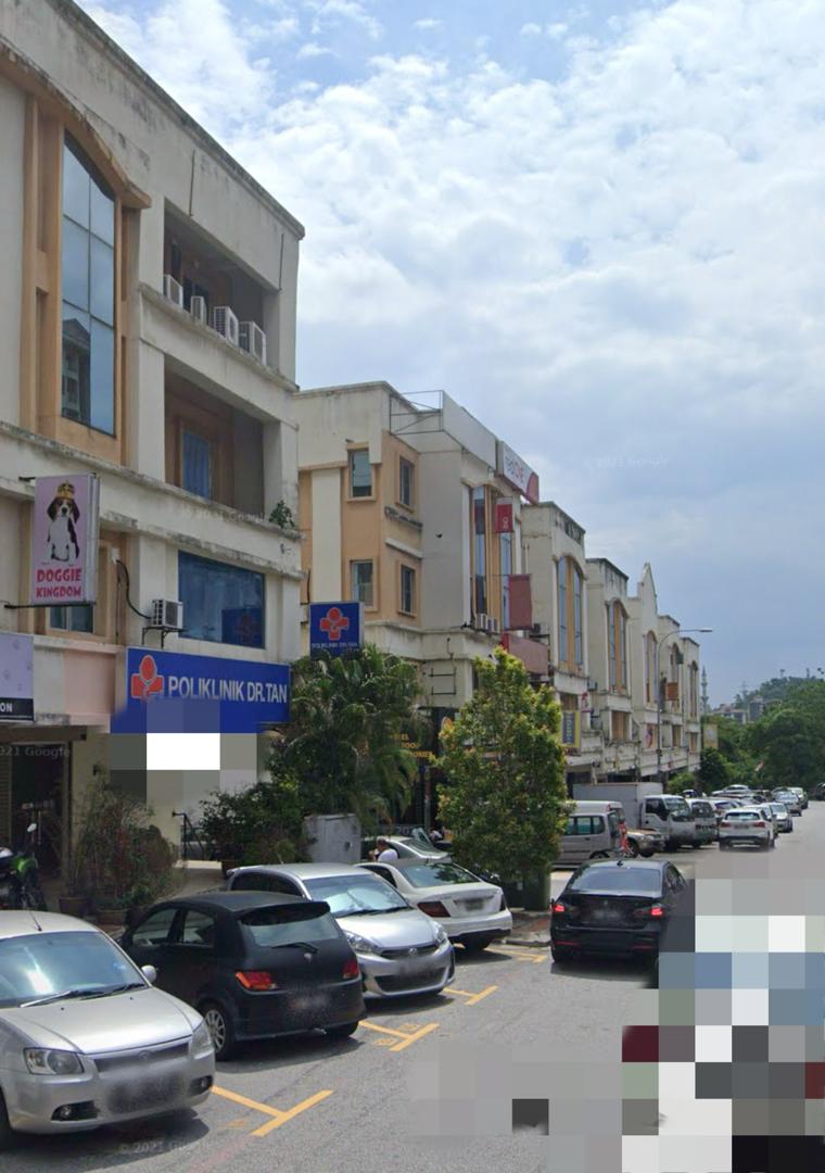 Medan Putra Business Centre Shop 14 - photo 4