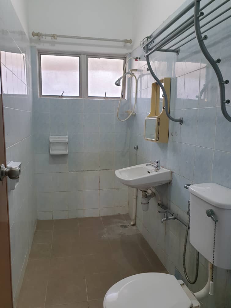Sri Petaling Double Storey Corner House 93 - photo 4