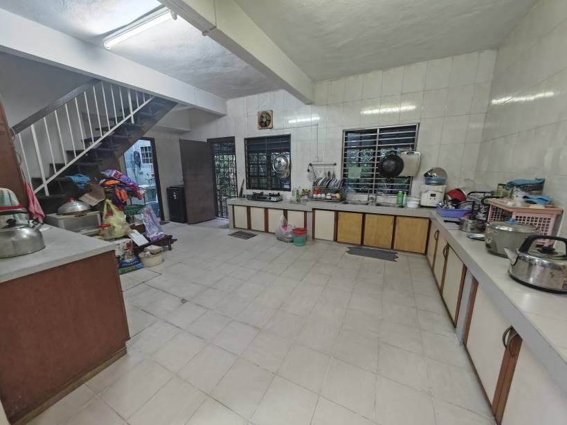 Taman Bukit Maluri 2sty End Lot 13 - photo 3