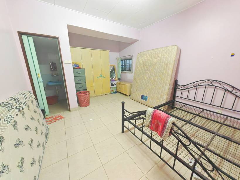 Taman Bukit Maluri 2sty End Lot 13 - photo 7