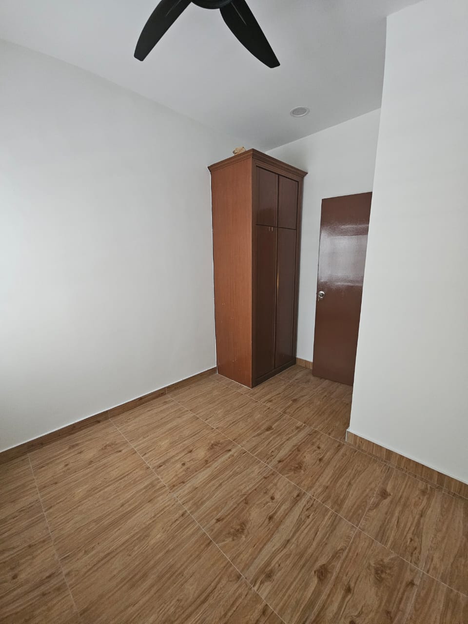 SD 7 Two and Half Storey House 12 me - photo 6