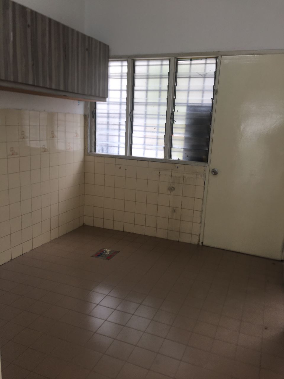 Taman Sri Petaling Double Storey Corner House 1599 - photo 2