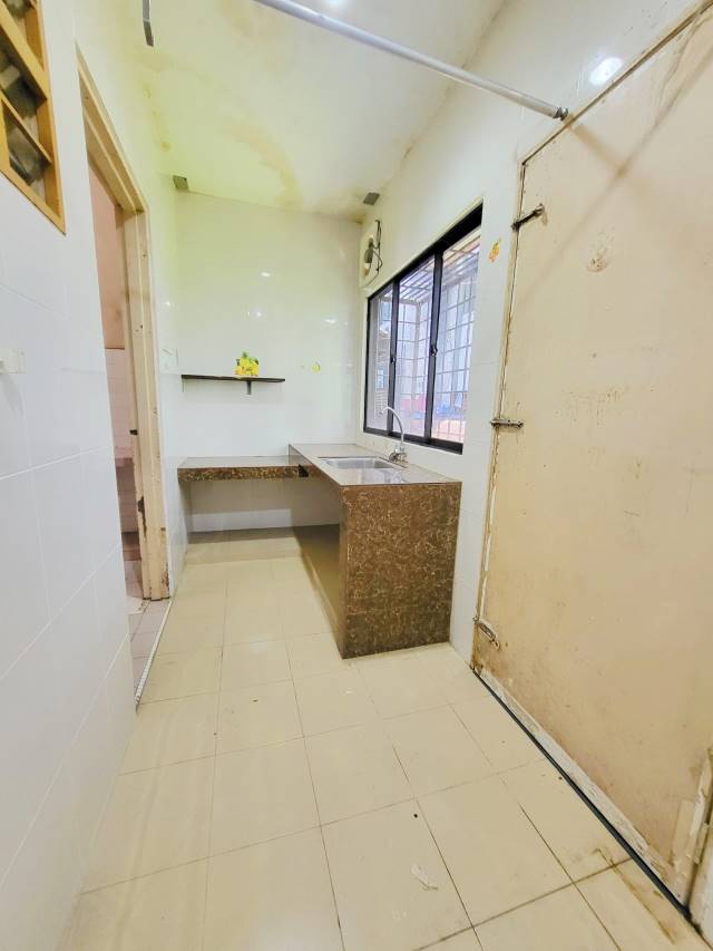 Taman Desa Serdang 420 - photo 6