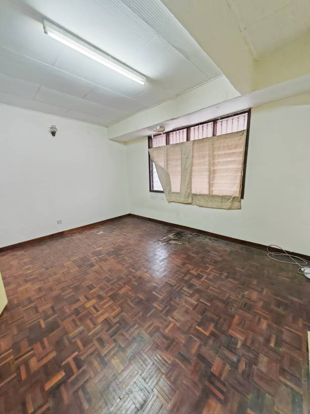 Taman Bukit Maluri Two Storey 998 - photo 6