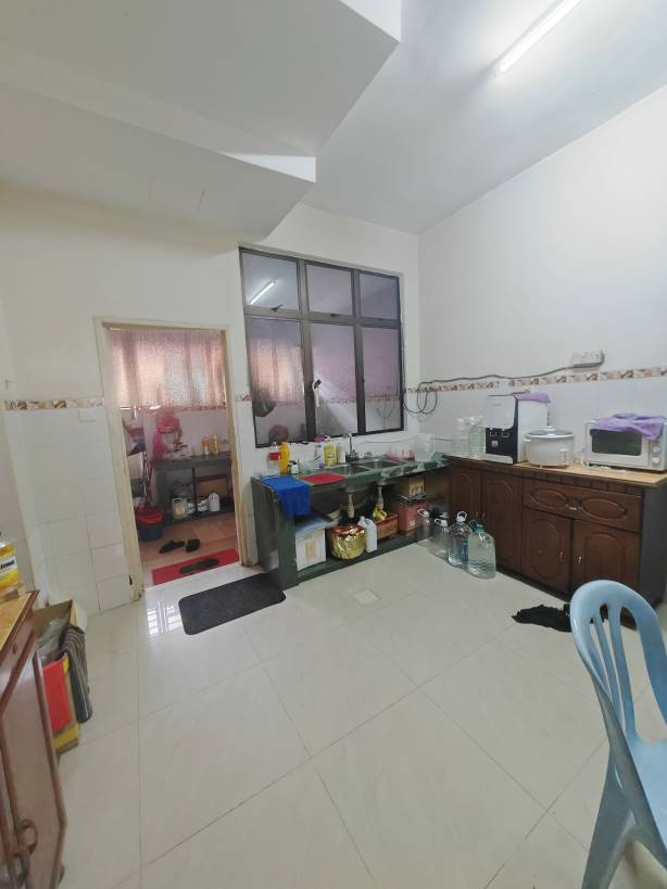 Taman Sinar Suria Two And Half Sty 13 - photo 2