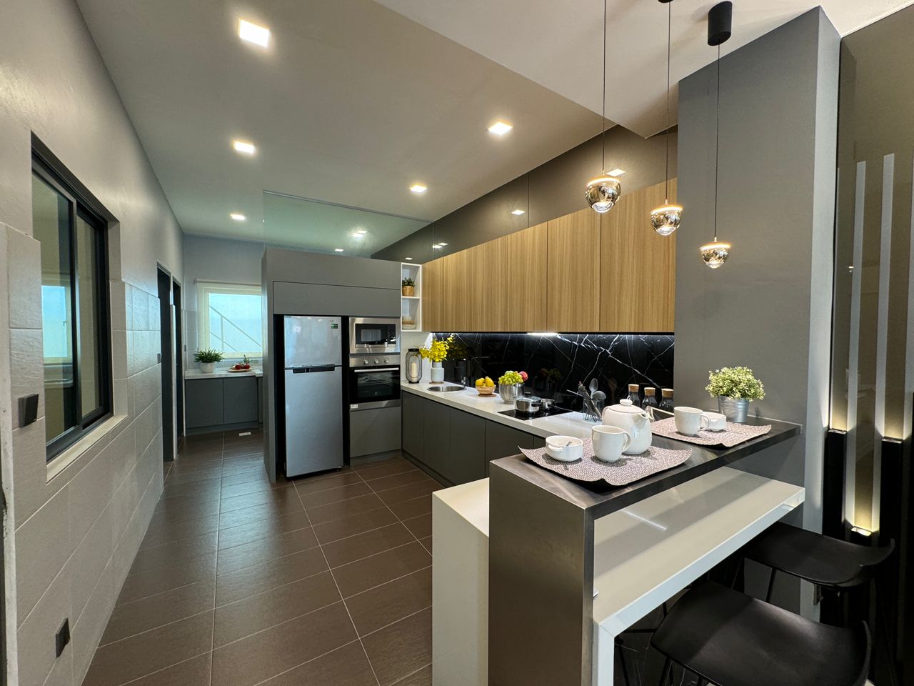 Brand new unit - photo 3