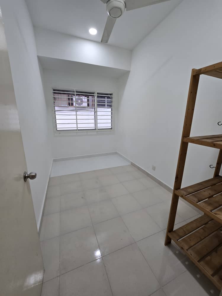 Taman Bukit Desa Double Storey For Rent - photo 7