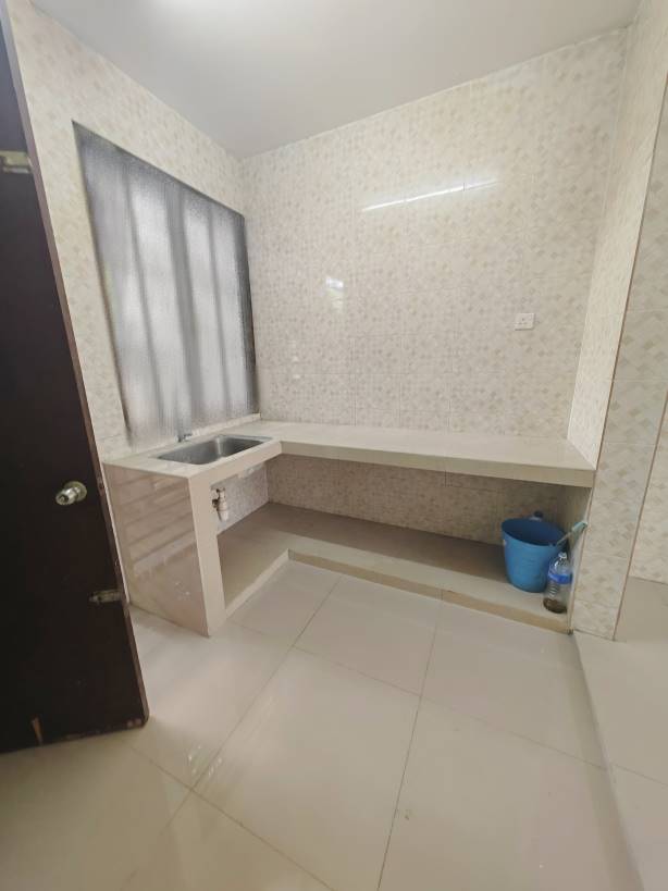 Laman Rimbunan Three Storey House 148 - photo 2