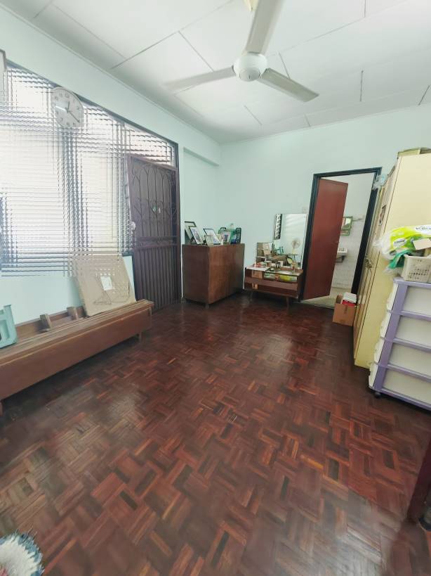 Taman Bukit Maluri One And Half Storey 99 - photo 4