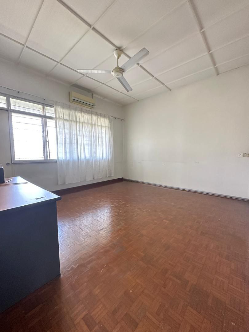 Taman Oug Double Storey Semi D 245 - photo 10