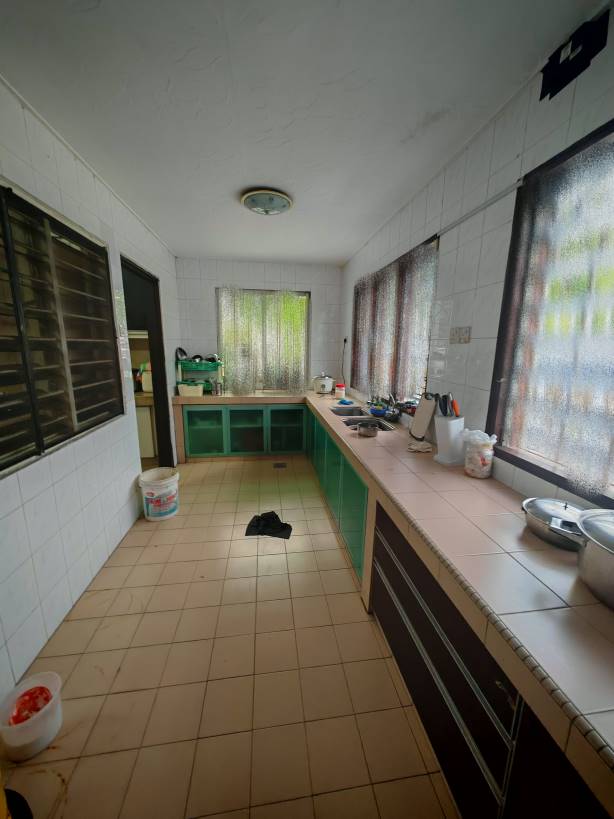 Taman Petaling 2sty Bungalow 45 - photo 4