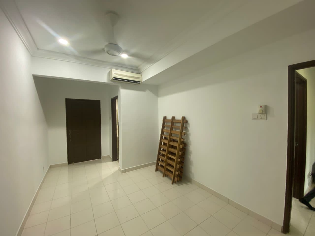 Laman Rimbunan Two And Half Storey 135T - photo 12