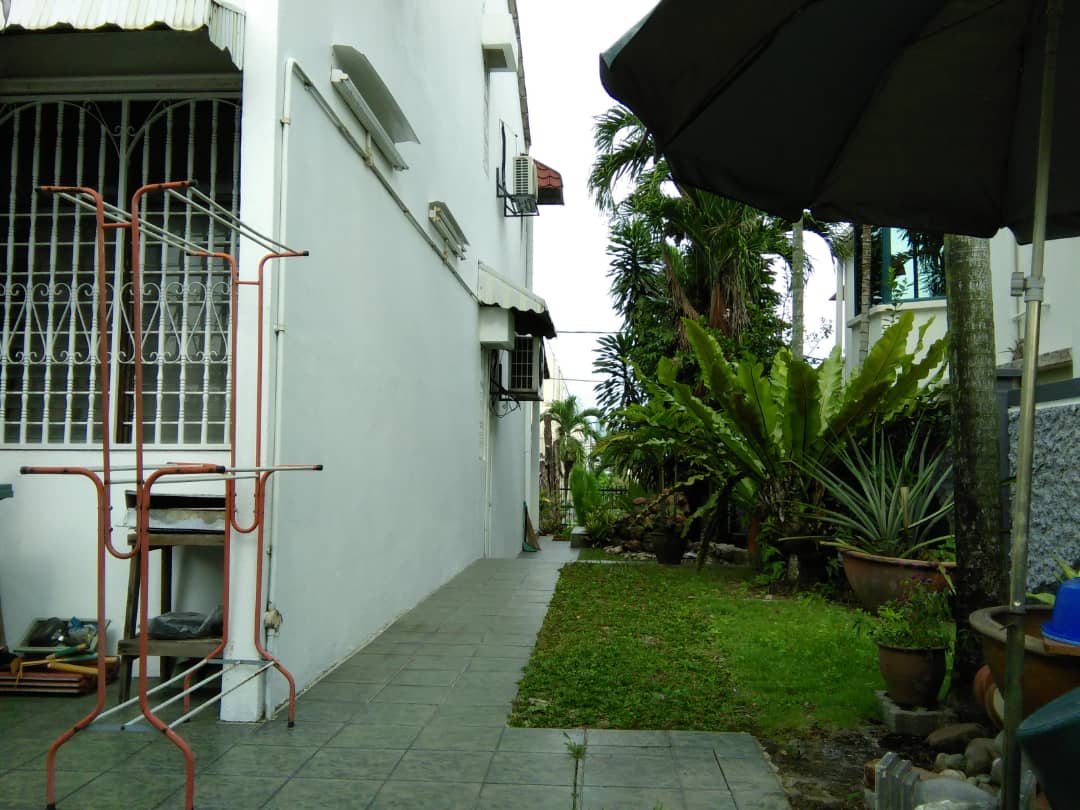 Taman Bukit Maluri One And Half End lot - photo 2