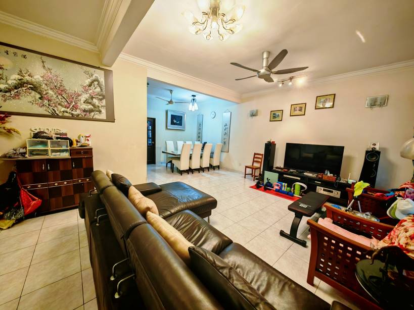 Bayu Damansara Two Storey House For Sale - photo 3