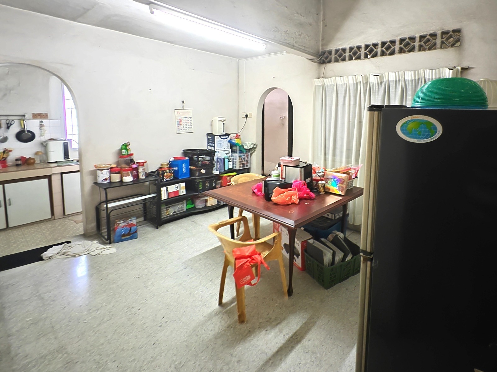Taman Petaling Corner 12 - photo 2