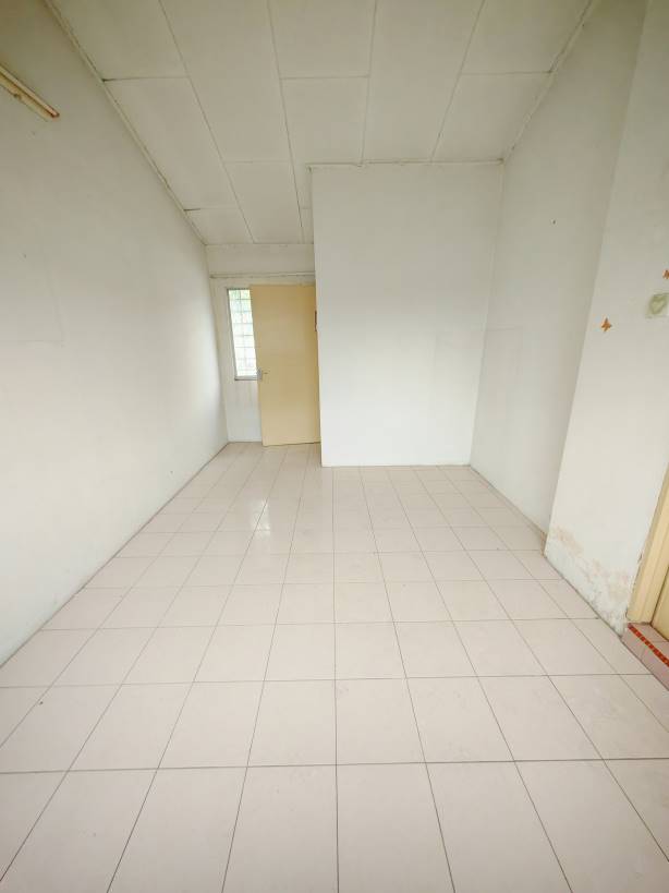 Taman Sri Sinar Two And Half Storey House For Sale - photo 7