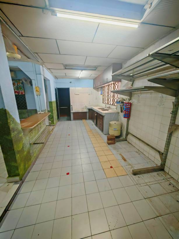 Bandar Baru Selayang Double Storey Corner Hosue - photo 2