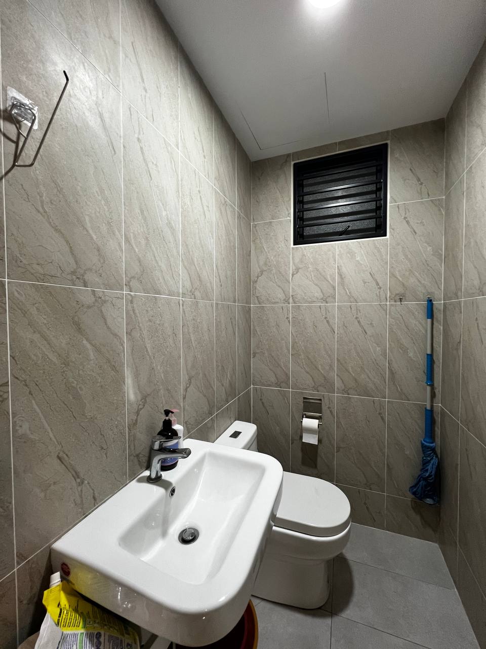 The Herz Condo - photo 8