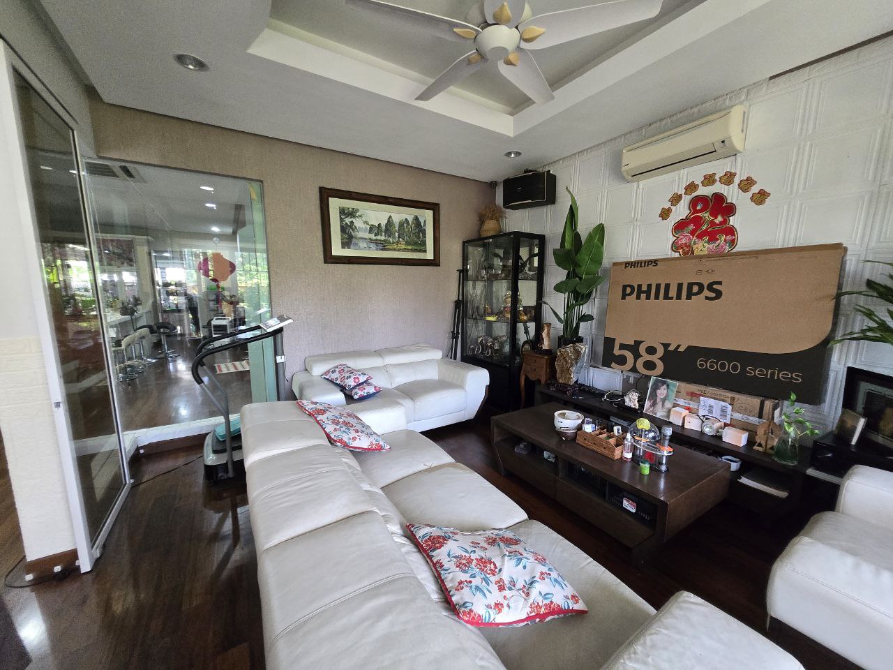 Taman Esplanad Two and Half Sty 235 - photo 4