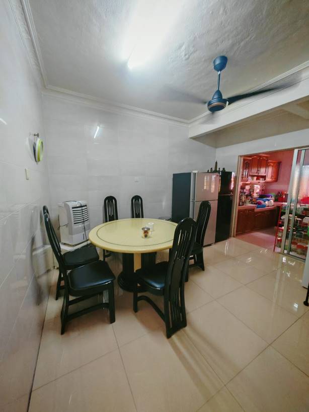 Taman Sri Bintang 12 - photo 3