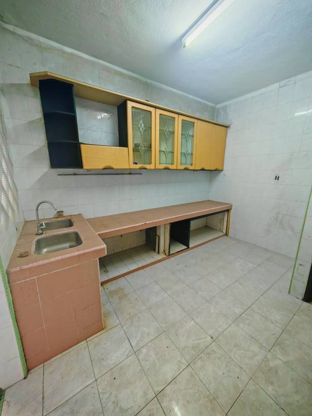 Bandar Menjalara 2sty end lot 135 - photo 2