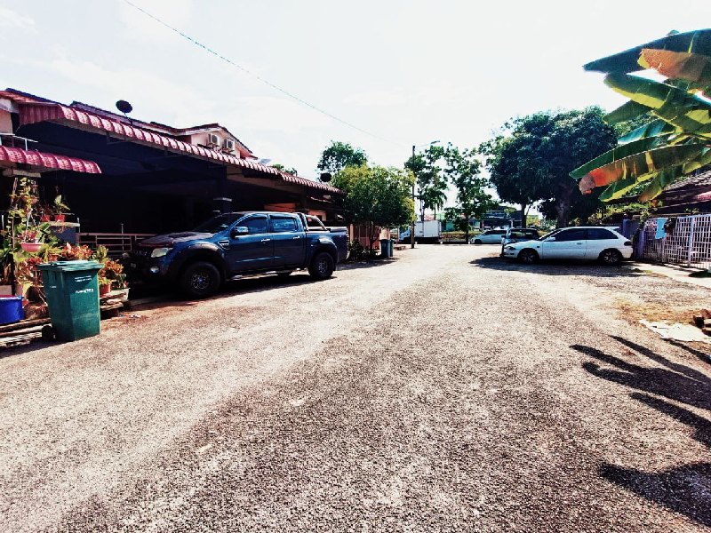 TERES SETINGKAT INDERA MAHKOTA 2 KUANTAN 