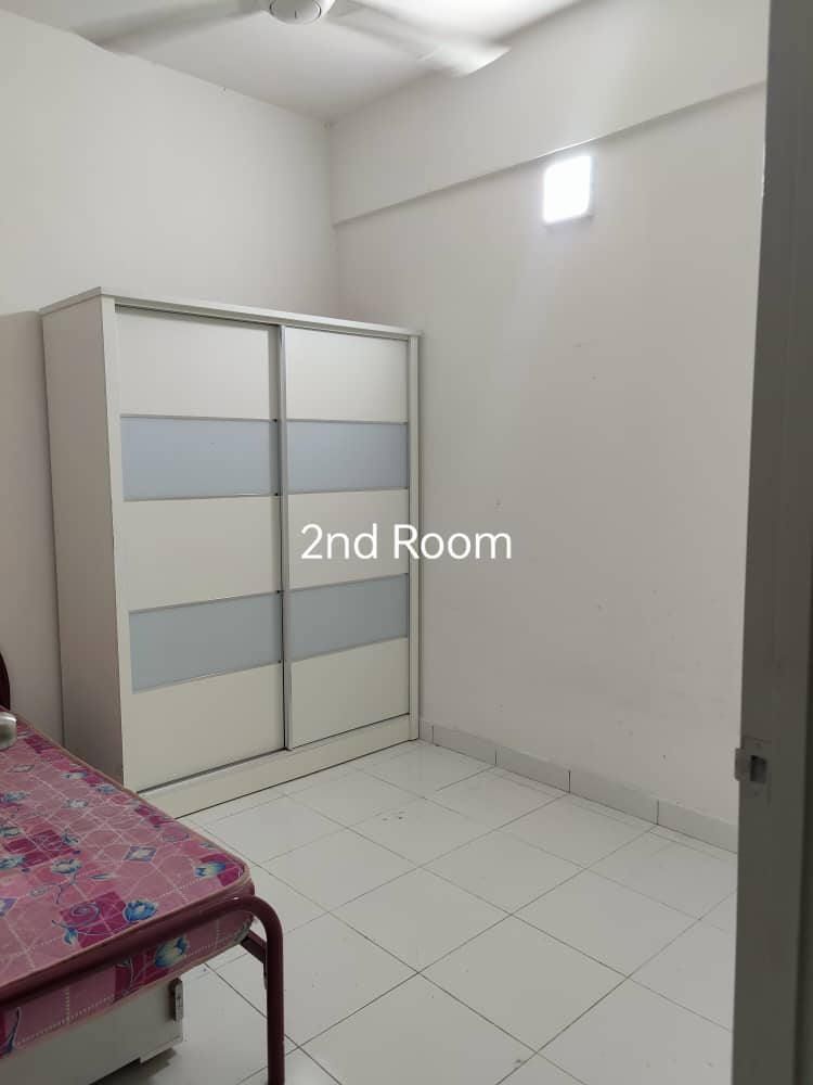 Rumah Cantik Bayu Tiara Apartment for Sale Bayan - photo 4