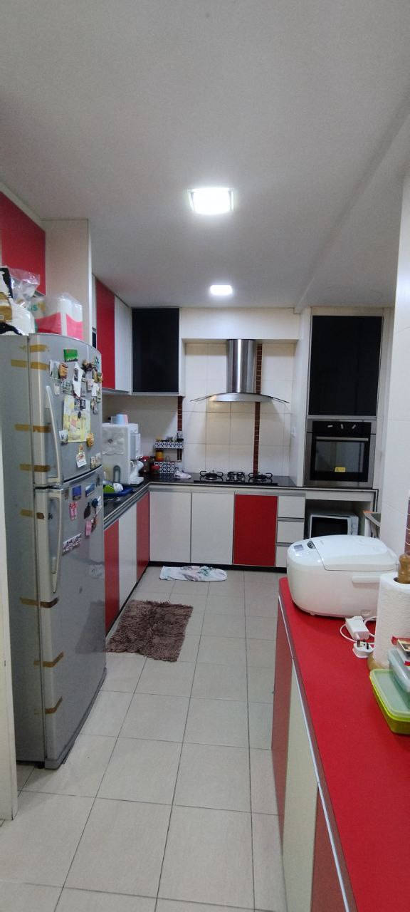 Dpiazza Condo For Sale Block D Fully Furnished