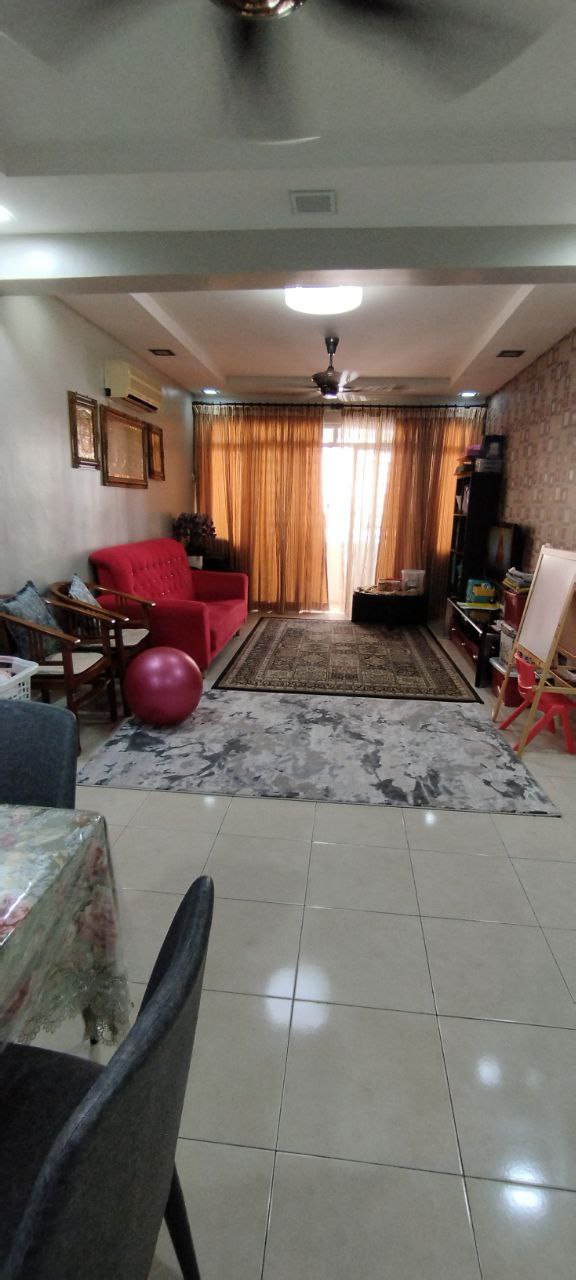 Dpiazza Condo For Sale Block D Fully Furnished - photo 2