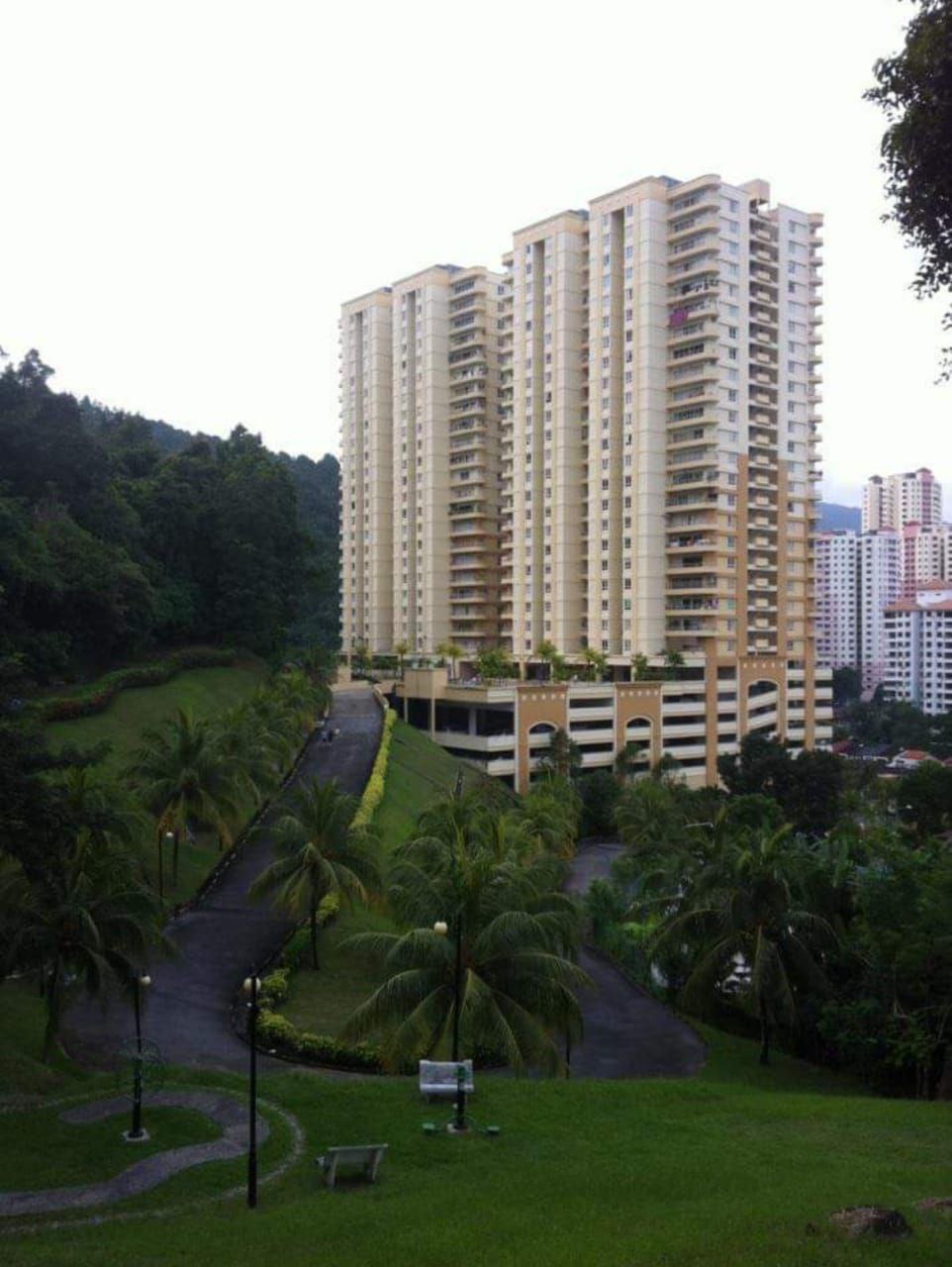 GREENLANE PARK CONDOMINIUM - photo 5
