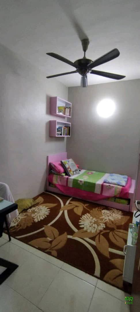 D PIAZZA CONDO FOR SALE BAYAN BARU - photo 3