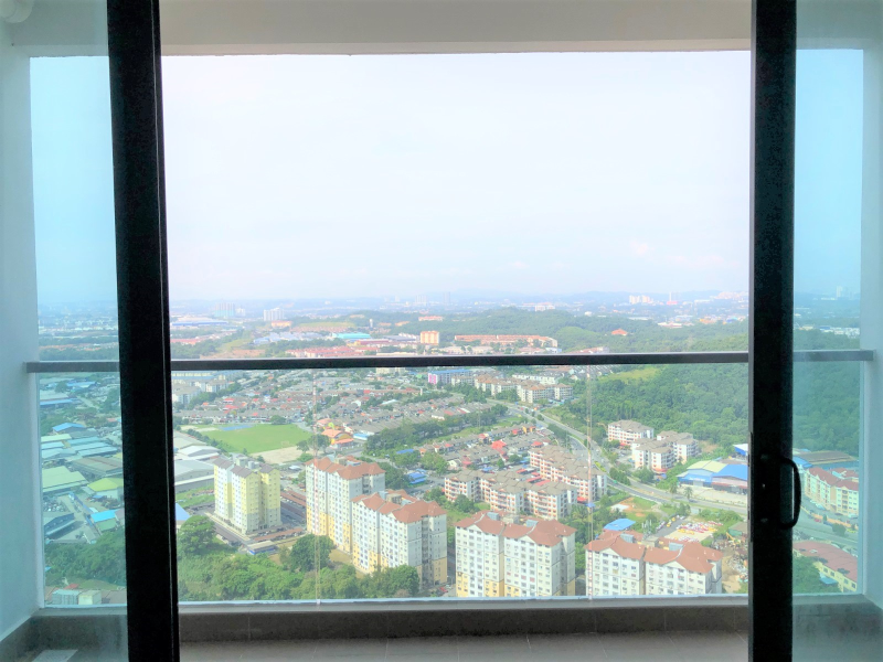 Symphony Tower  1114sqft 3b2b Fully 1800 - photo 9