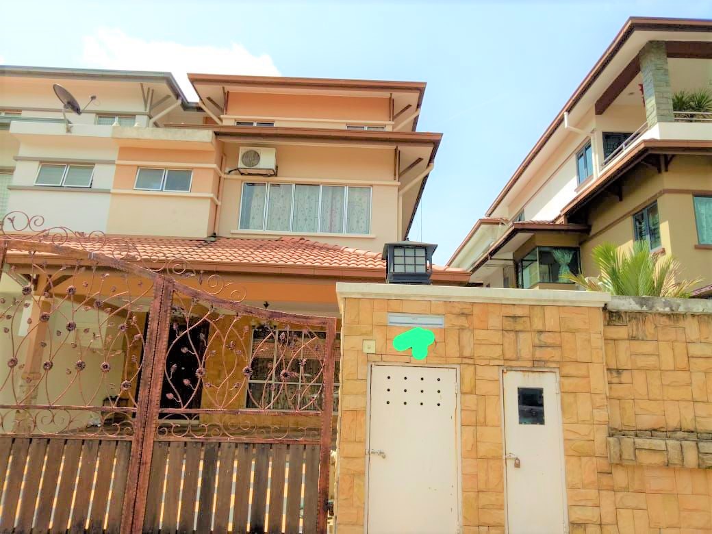 T568 Semi D house 3000 5b4b Fully Rm4800