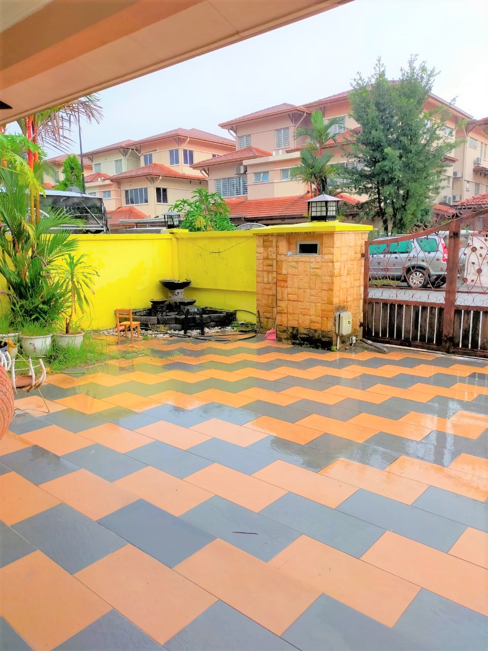 T568 Semi D house 3000 5b4b Fully Rm4800 - photo 2