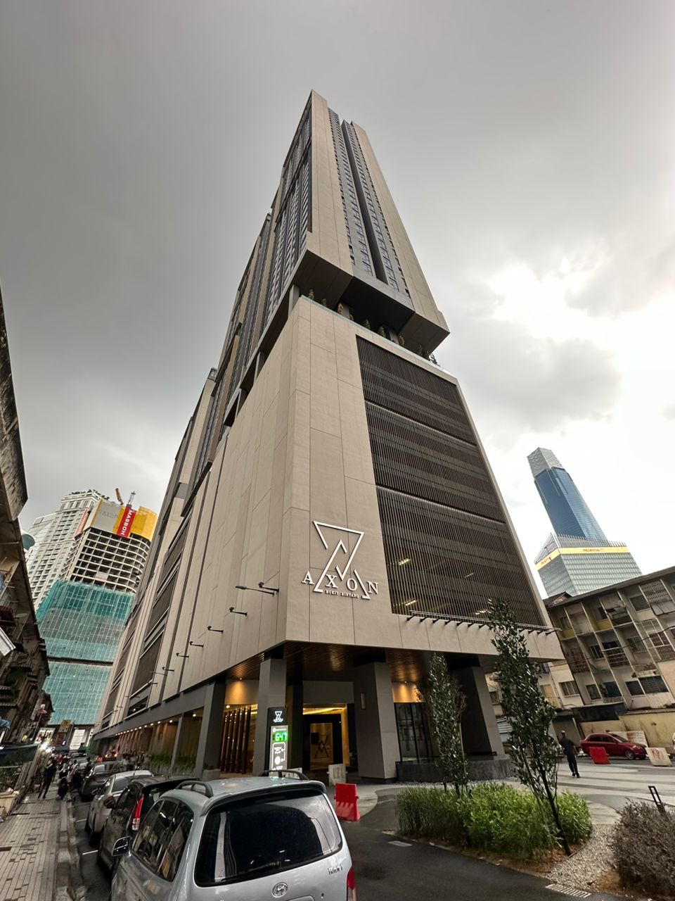 T670 Axon Bukit Bintang 651 2b2b FF 5200
