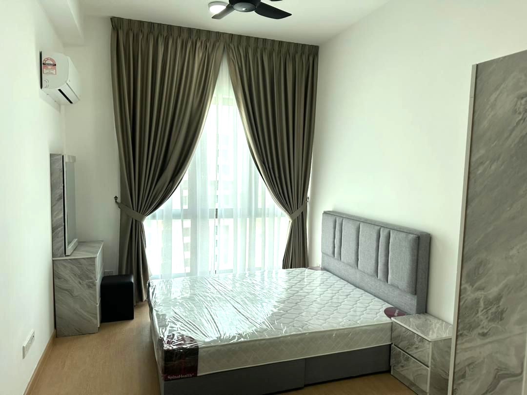 T700 Lake Point Cyberjaya 1054 3b2b FF 2300