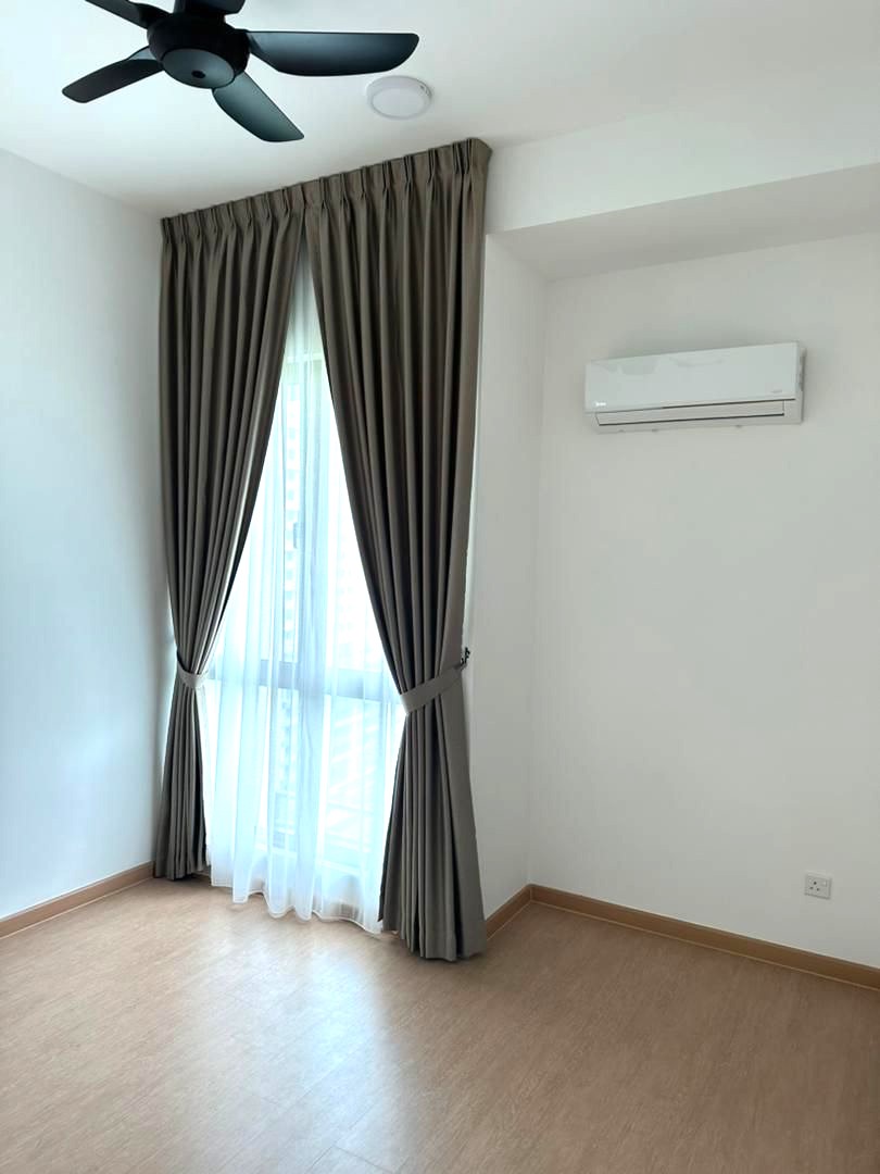 T700 Lake Point Cyberjaya 1054 3b2b FF 2300 - photo 6
