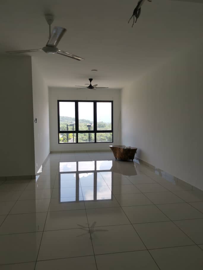 Kiara Plaza, Bandar Teknologi Kajang, Semenyih - photo 5