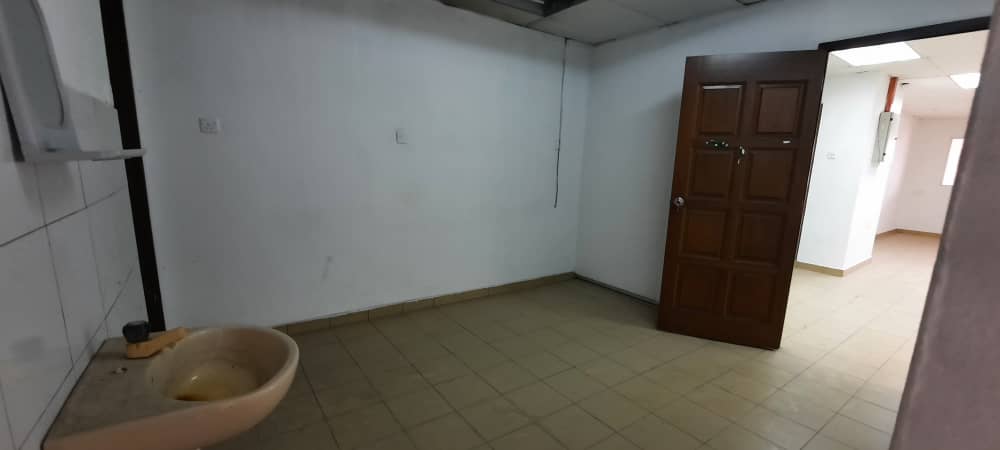 1st floor office, Bandar Teknologi Kajang,Semenyih - photo 8