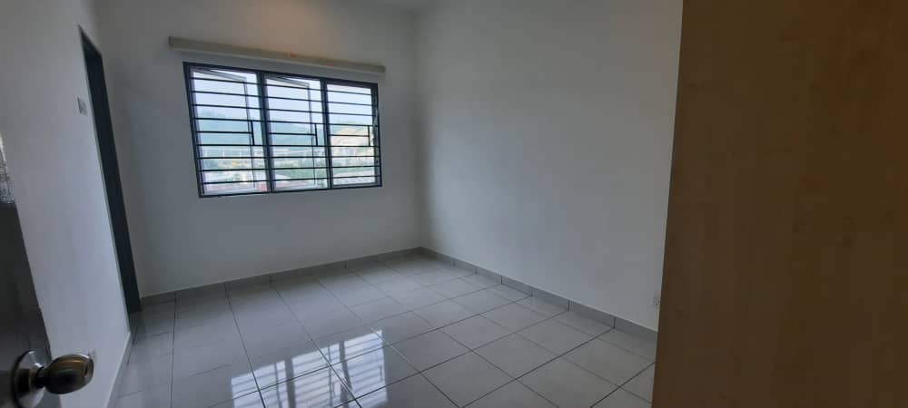 Pangsapuri Puncak Saujana, Prima Saujana, Kajang - photo 4