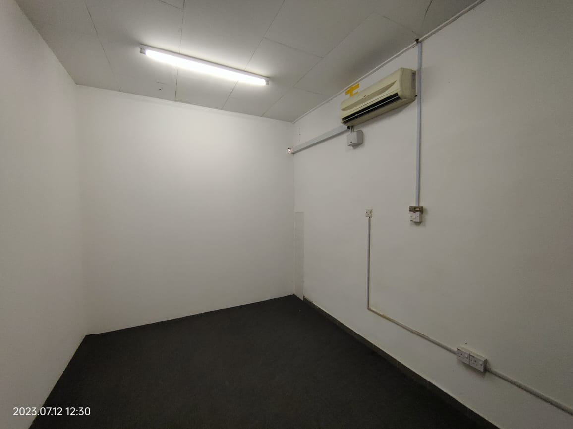 1st floor office,Bandar Teknologi Kajang, Semenyih - photo 10