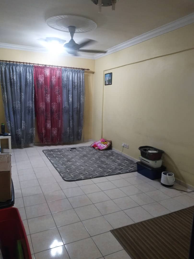 Kantan Court, Seri Kembangan , Serdang - photo 4
