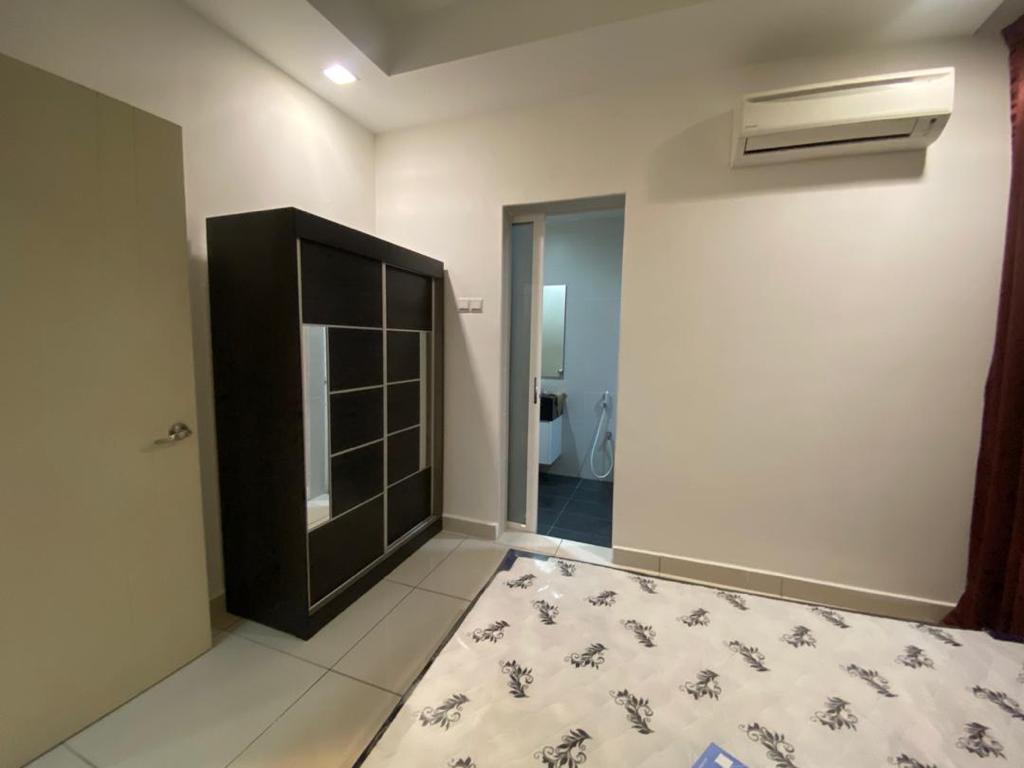 Central Residence , Jalan Sungai Besi , KL - photo 7