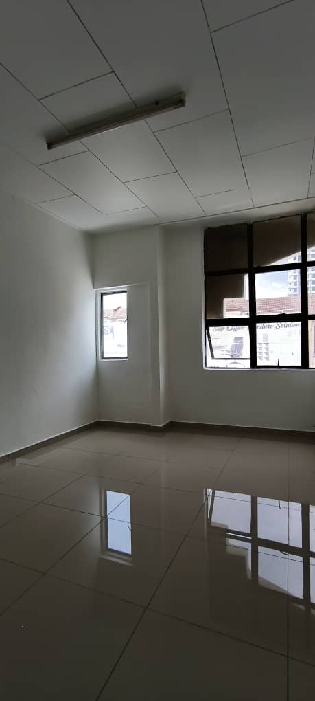 1st floor ,Bandar Teknologi Kajang, Semenyih - photo 11