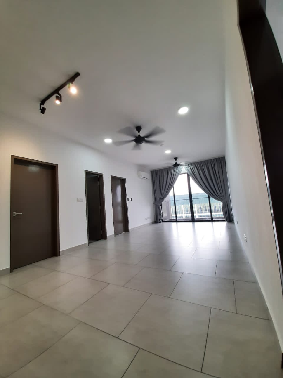 Astetica Residences Seri Kembangan - photo 1