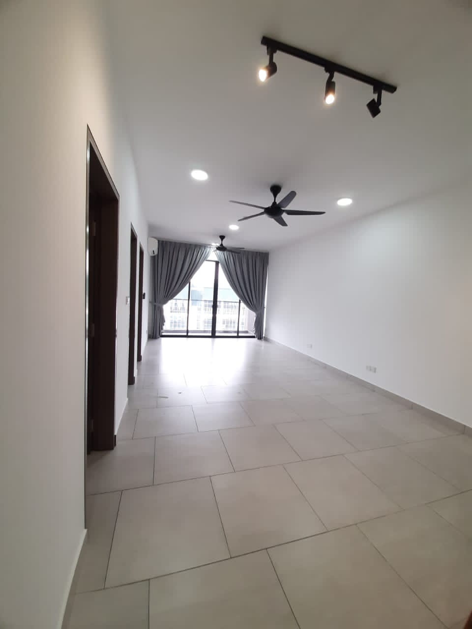 Astetica Residences Seri Kembangan - photo 1