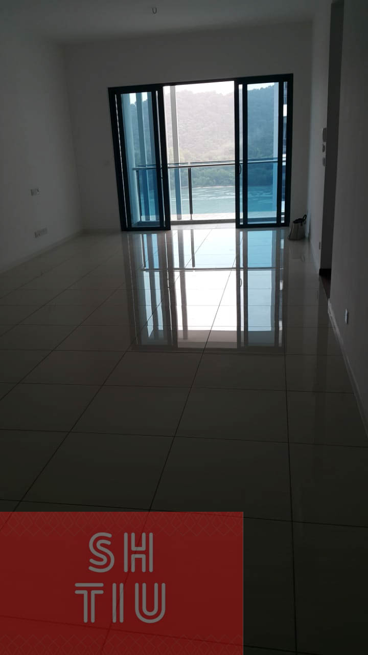 QUEENS RESIDENT BEST UNIT FOR SALE 1200sqft