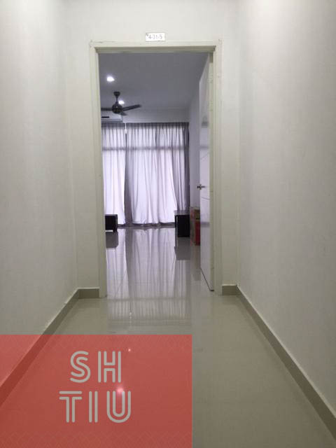 NICE UNIT AT BOULEVARD CONDO FOR RENT - photo 7
