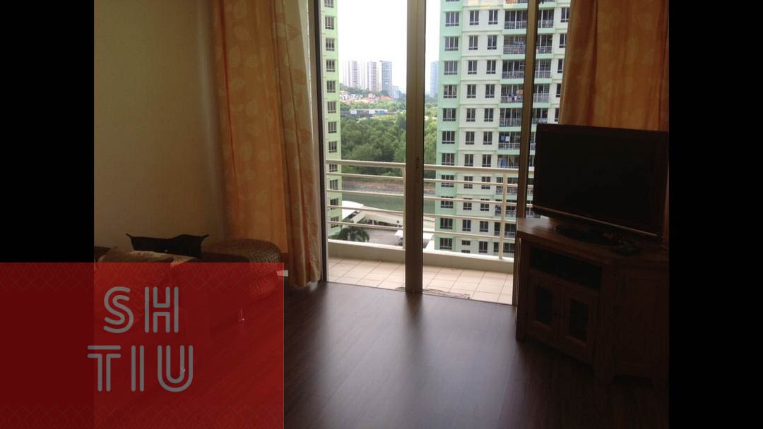 Putra Place Nice Unit Nice Pool View for sale 1000