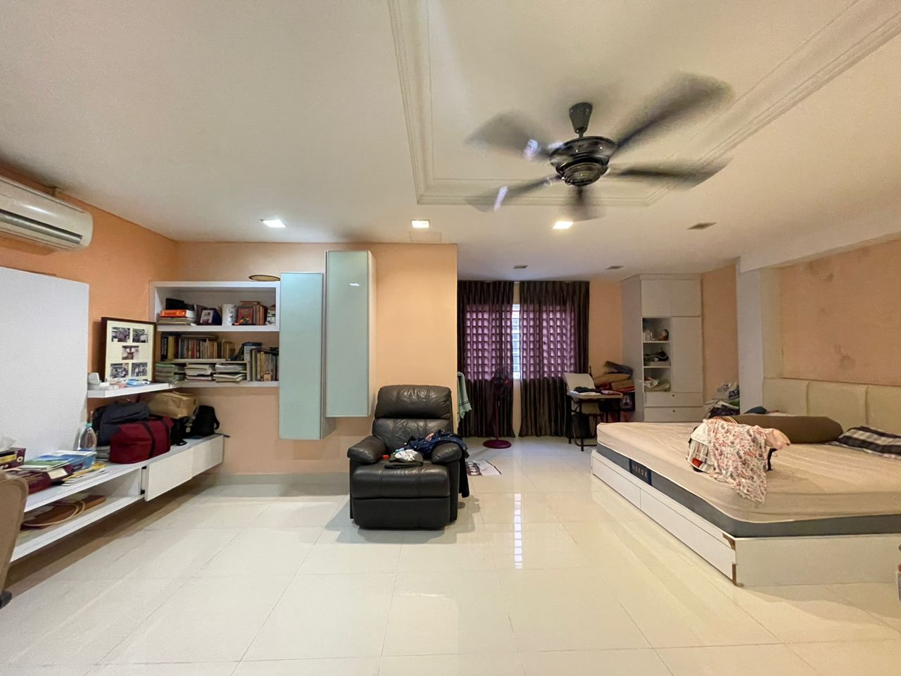 Laman Rimbunan Three Storey House  MW - photo 4
